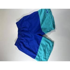 Nike Men's Blue and Turquoise Colourblock Athletic Shorts